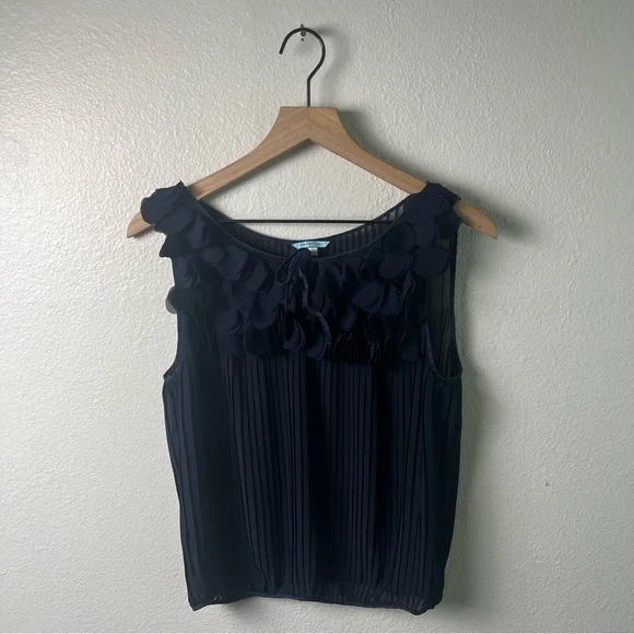 Anthropologie Navy Petal Pleated Blouse by Leif Notes Sz 4 - Picture 9 of 9